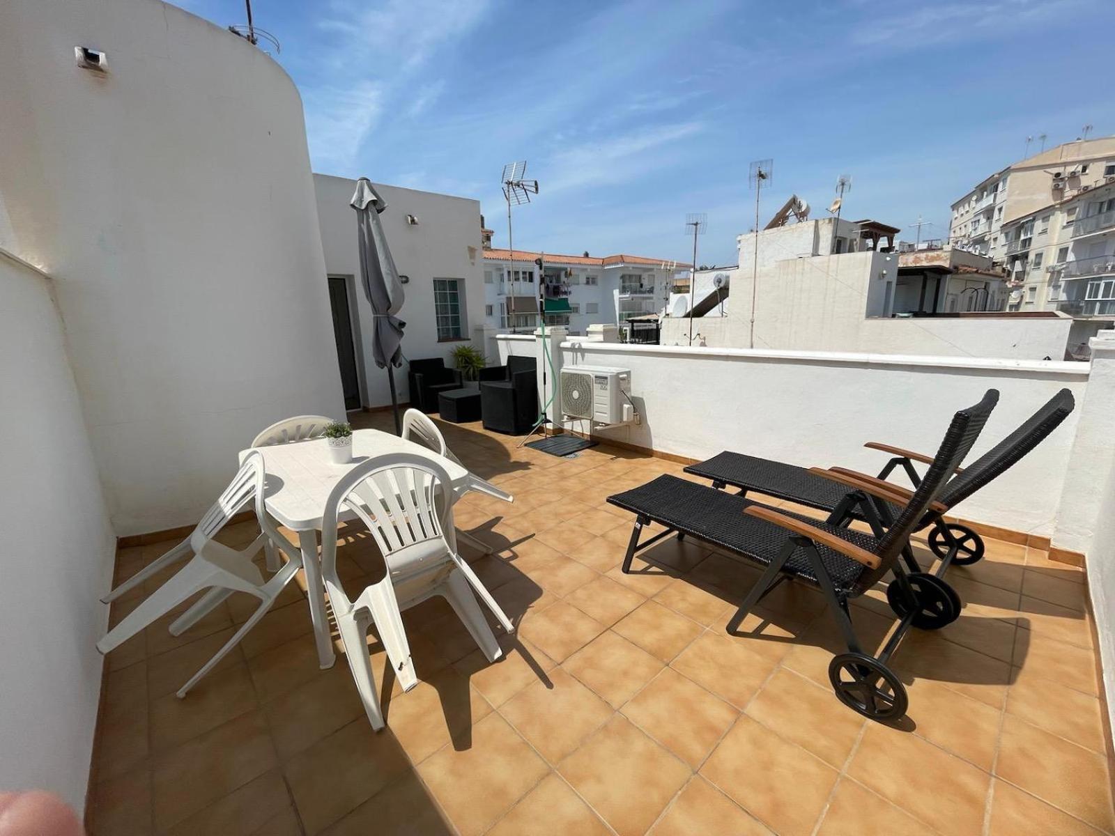 Appartamento Apartamento Centro De Nerja Esterno foto